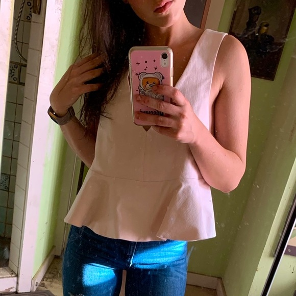 Alexis: Pink Ruffle Top - Picture 5 of 5